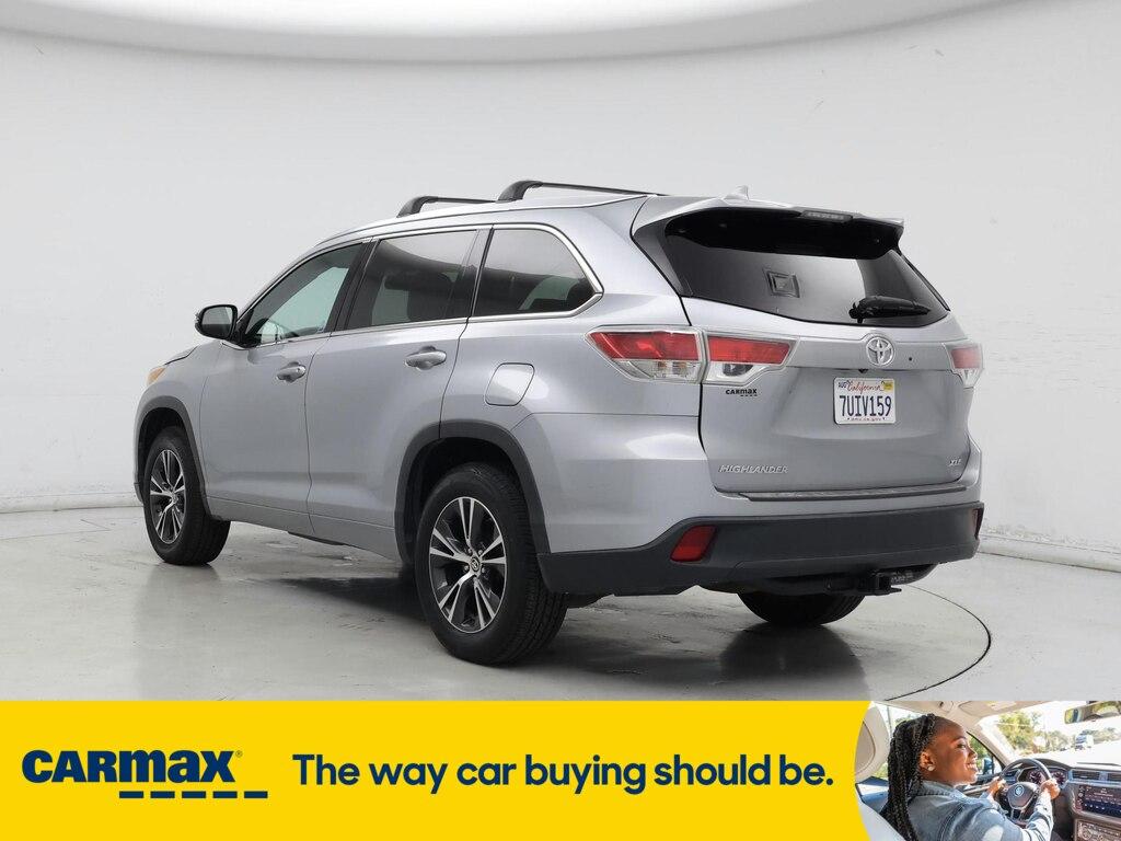 used 2016 Toyota Highlander car, priced at $25,998
