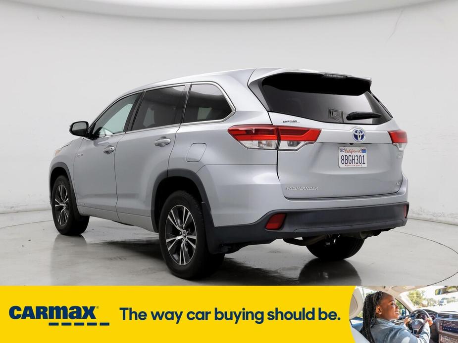 used 2018 Toyota Highlander Hybrid car, priced at $25,998