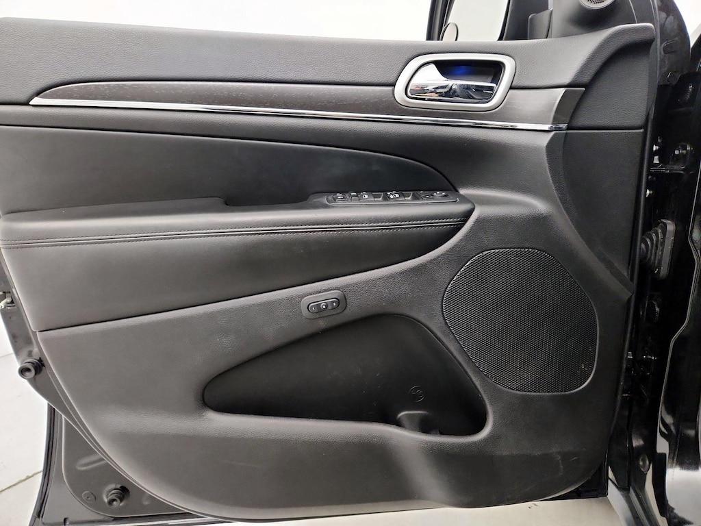 used 2018 Jeep Grand Cherokee car, priced at $17,998