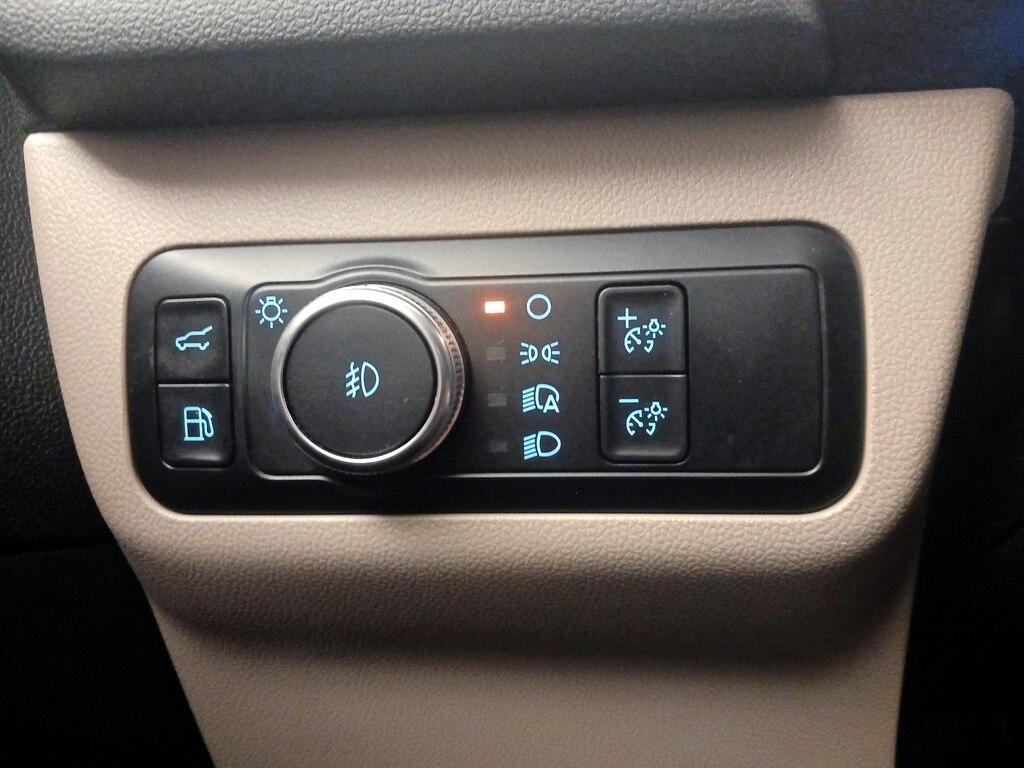 used 2021 Ford Escape car, priced at $25,998