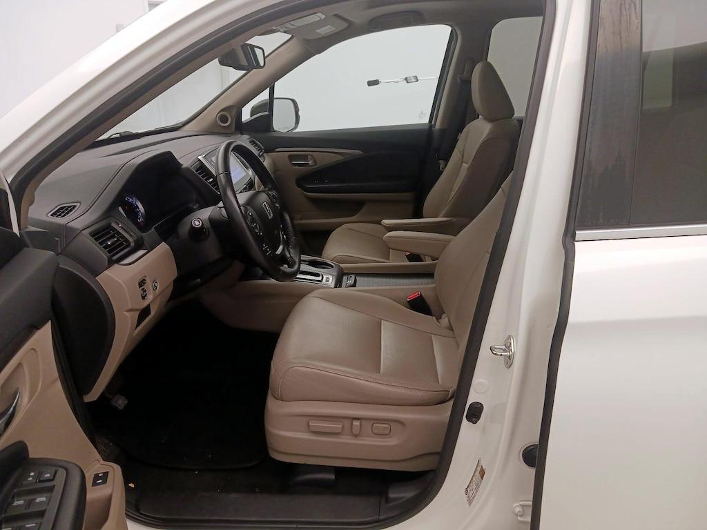 used 2017 Honda Pilot car, priced at $25,998