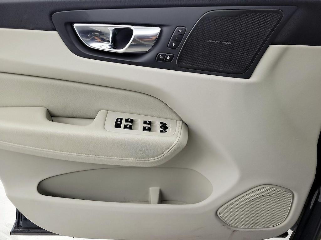 used 2020 Volvo XC60 Recharge Plug-In Hybrid car, priced at $27,998
