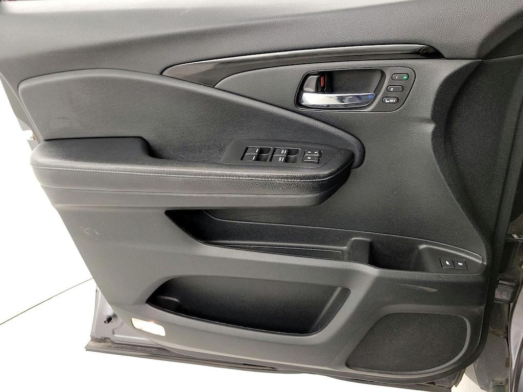 used 2018 Honda Pilot car, priced at $23,998