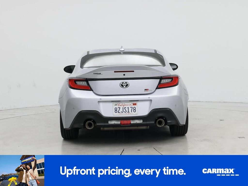 used 2022 Toyota GR86 car, priced at $29,998