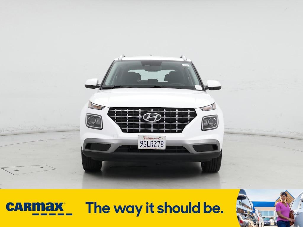 used 2023 Hyundai Venue car, priced at $19,998
