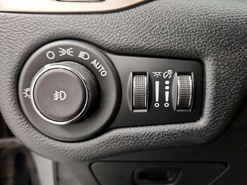 used 2016 Jeep Cherokee car, priced at $11,998