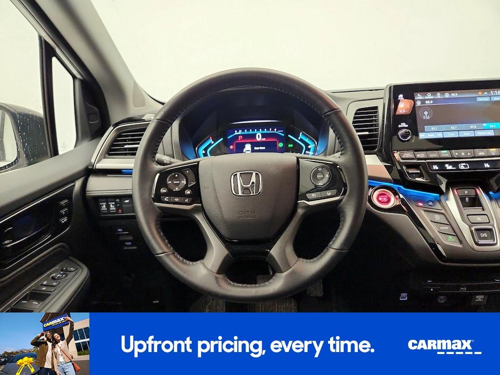 used 2024 Honda Odyssey car, priced at $37,998