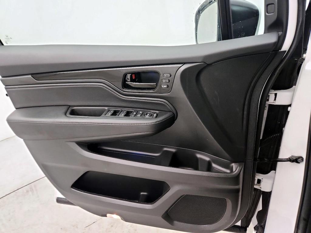 used 2024 Honda Odyssey car, priced at $37,998