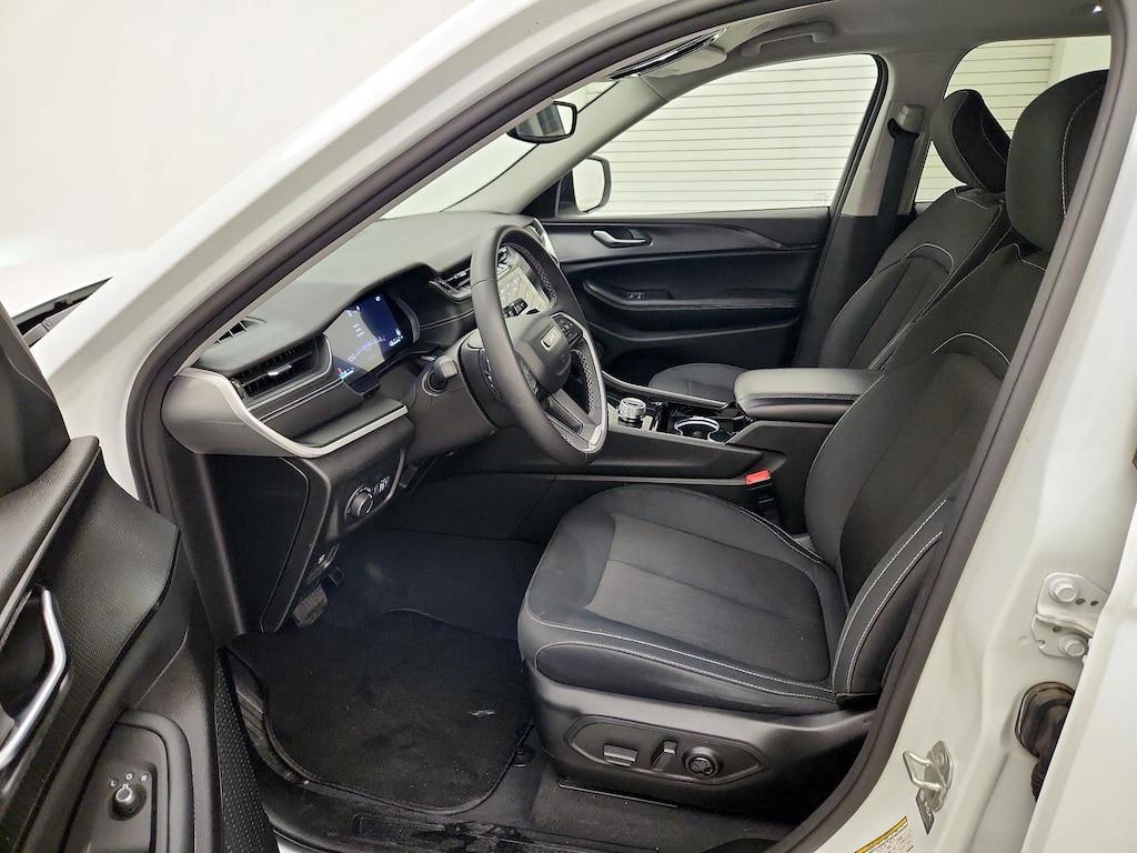 used 2023 Jeep Grand Cherokee car, priced at $26,998