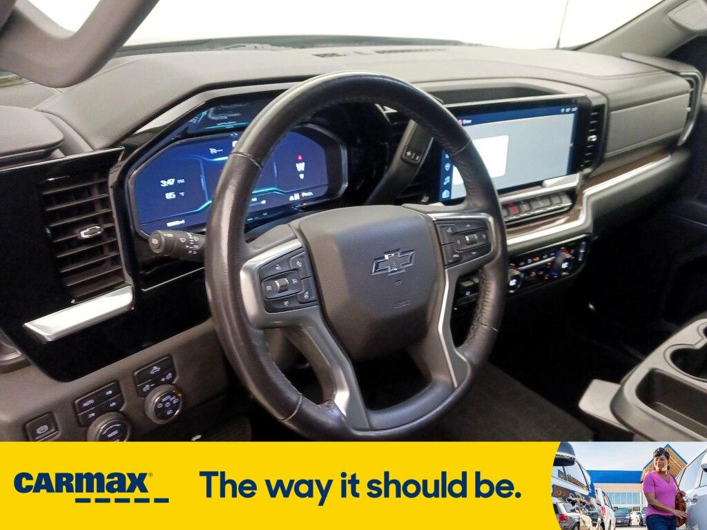 used 2022 Chevrolet Silverado 1500 car, priced at $43,998