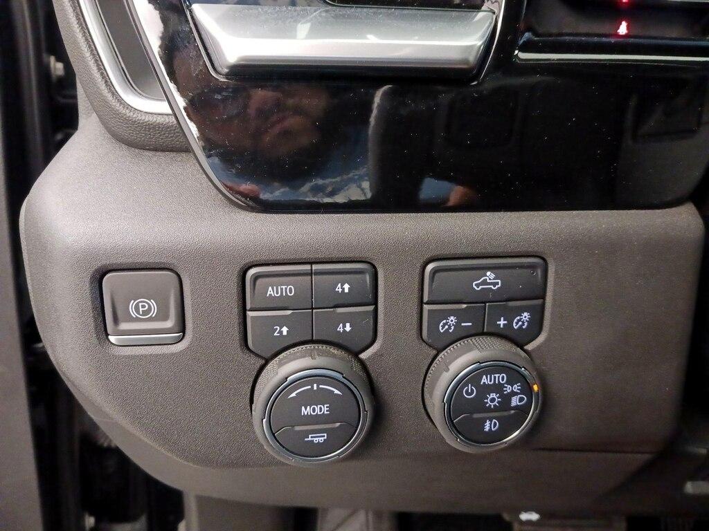 used 2022 Chevrolet Silverado 1500 car, priced at $43,998