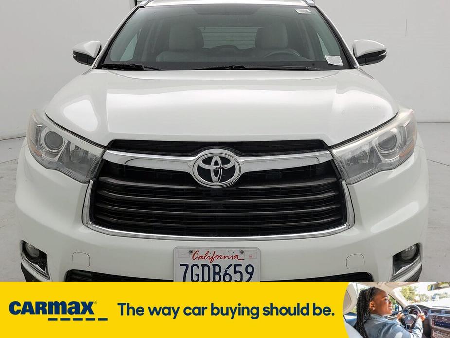 used 2014 Toyota Highlander car, priced at $19,998