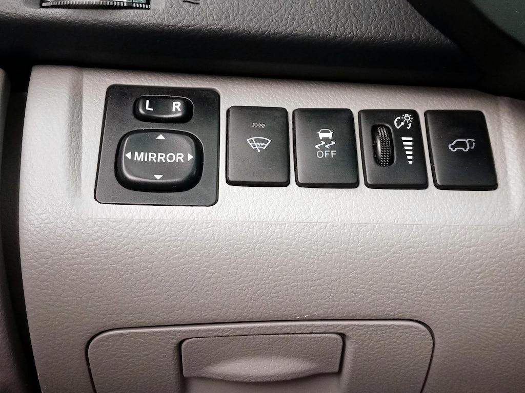 used 2013 Toyota Highlander car, priced at $20,998