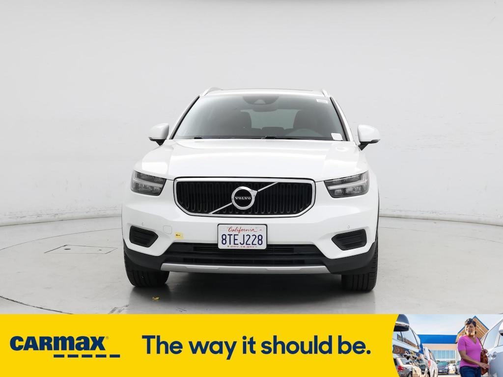 used 2019 Volvo XC40 car, priced at $22,998