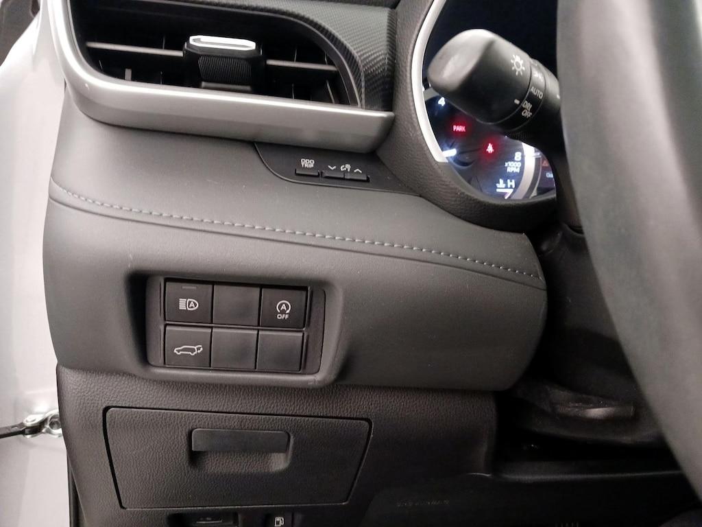 used 2023 Toyota Highlander car, priced at $43,998