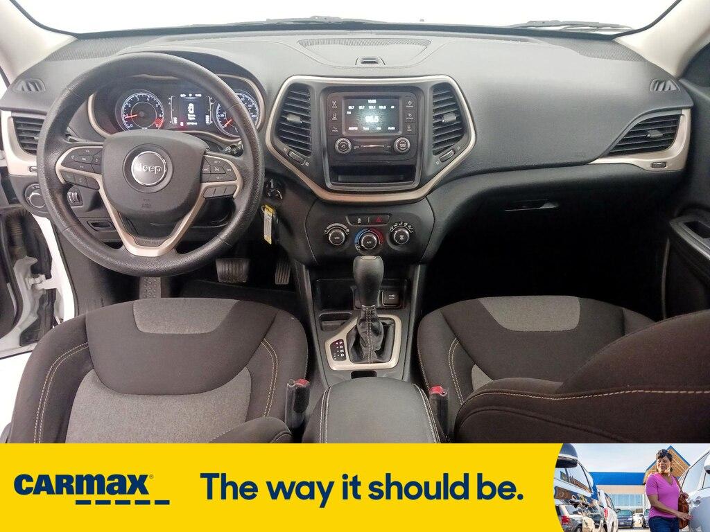 used 2015 Jeep Cherokee car, priced at $12,998