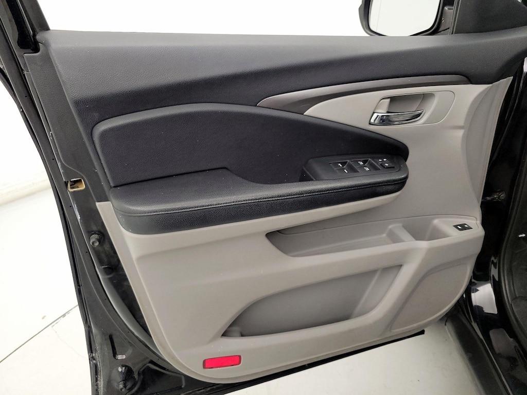used 2016 Honda Pilot car, priced at $16,998