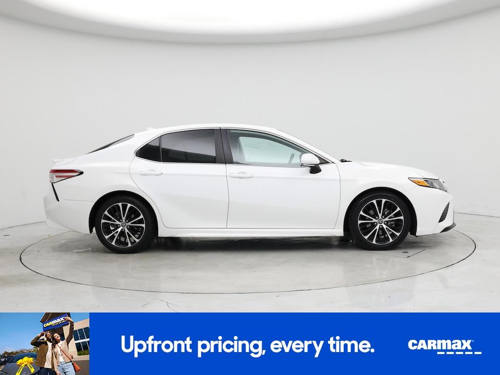 used 2020 Toyota Camry Hybrid car, priced at $23,998
