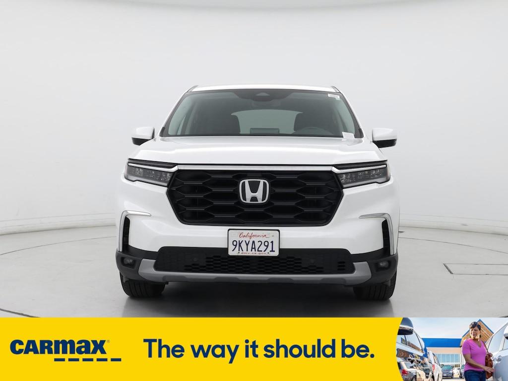 used 2024 Honda Pilot car, priced at $40,998