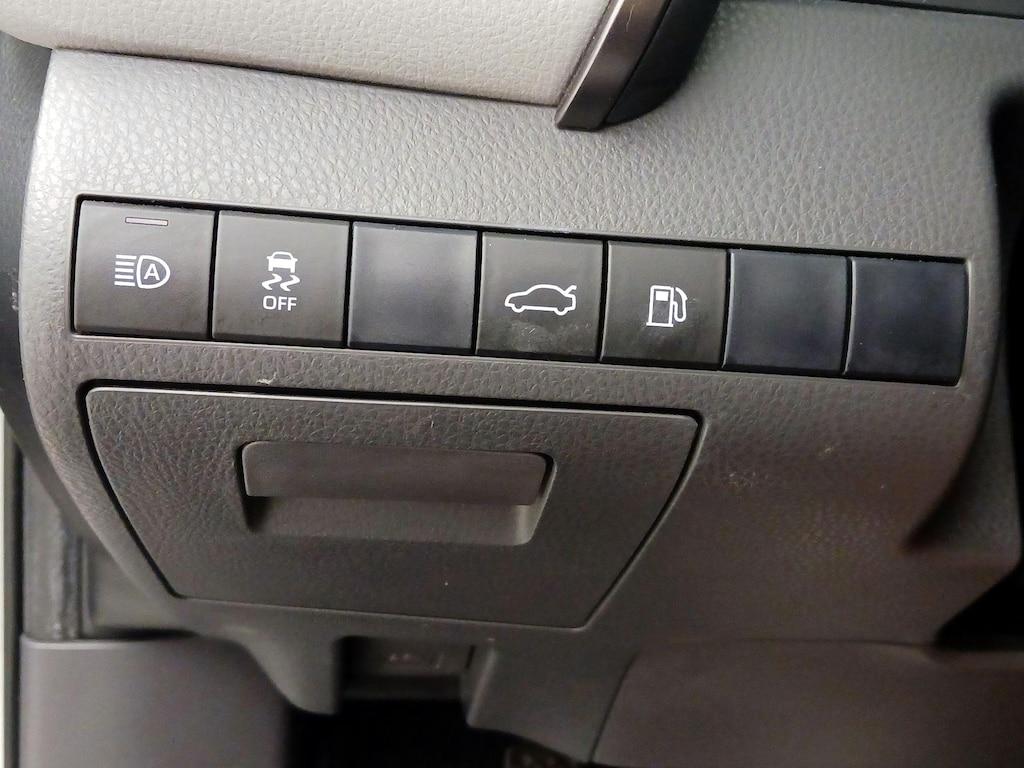 used 2018 Toyota Camry car, priced at $21,998