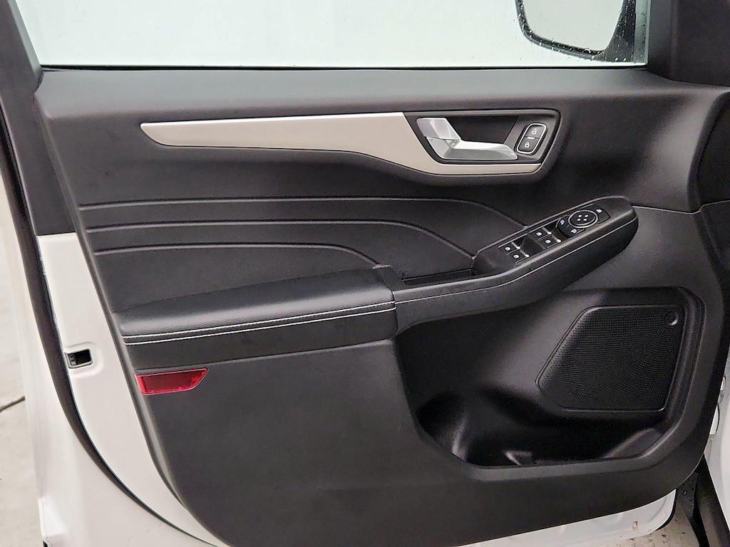 used 2021 Ford Escape car, priced at $24,998