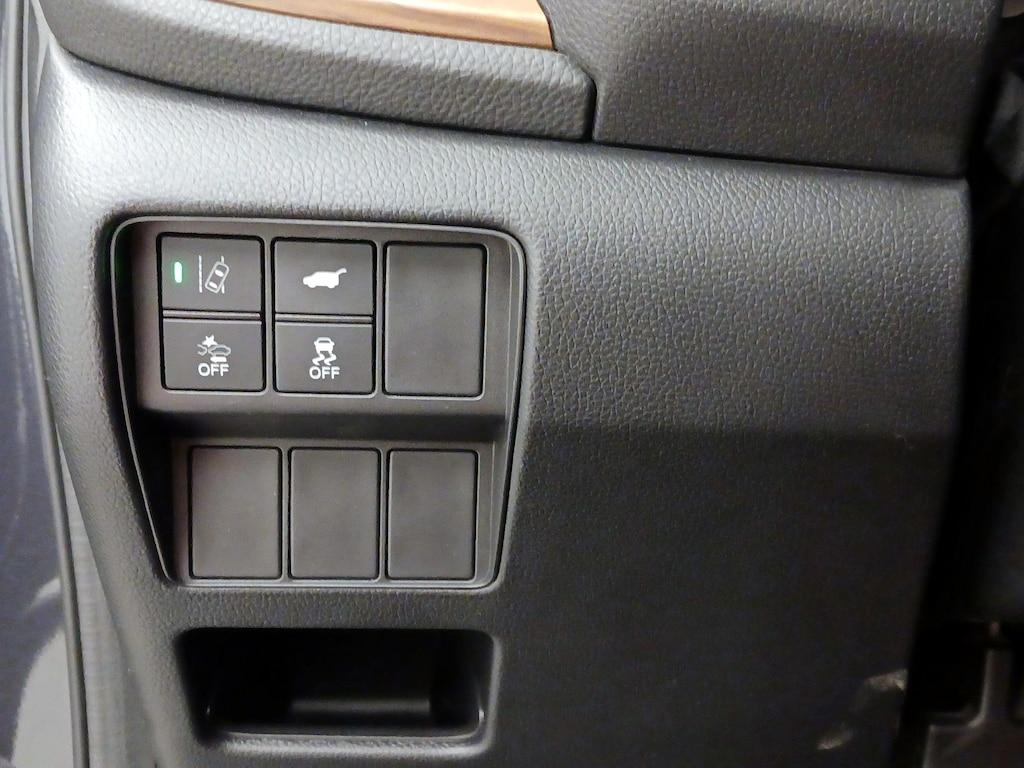 used 2018 Honda CR-V car, priced at $21,998