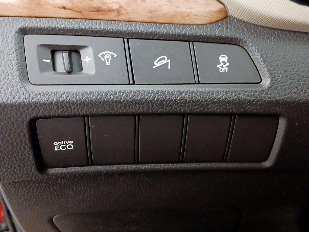 used 2015 Hyundai Santa Fe Sport car, priced at $13,998