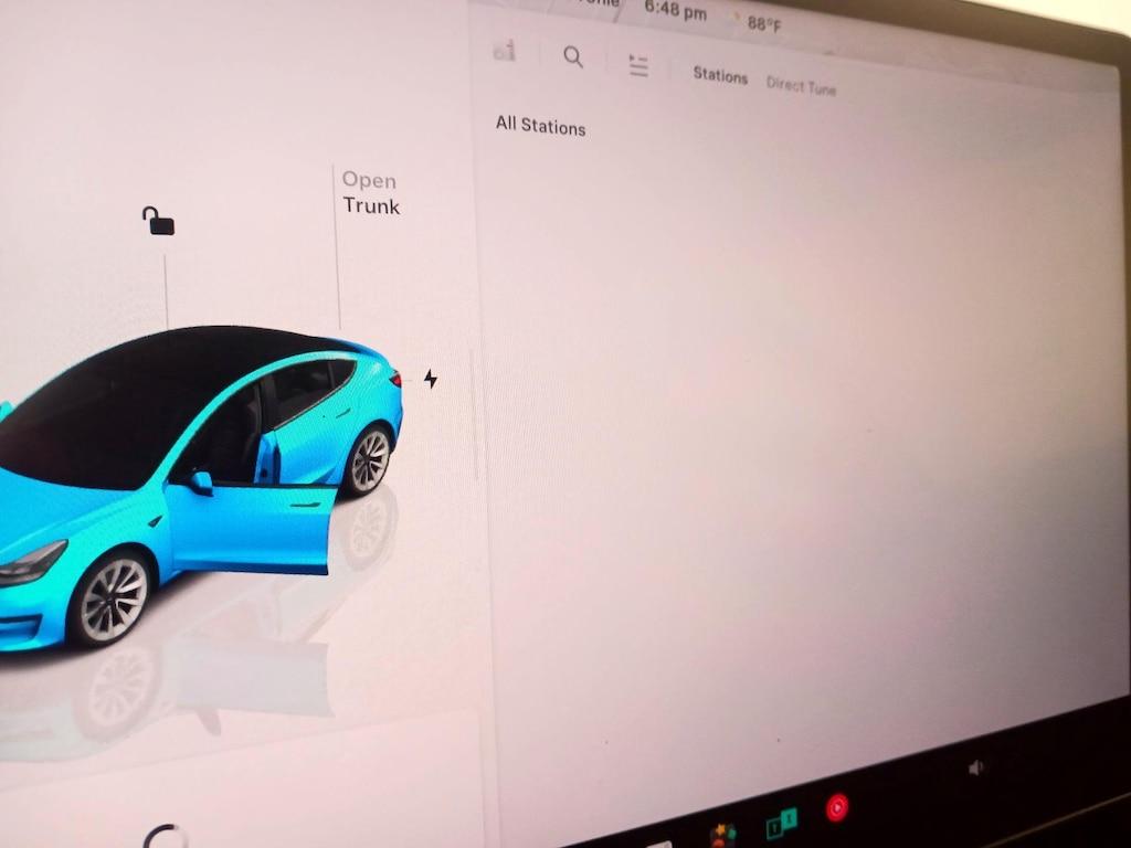 used 2022 Tesla Model 3 car, priced at $25,998