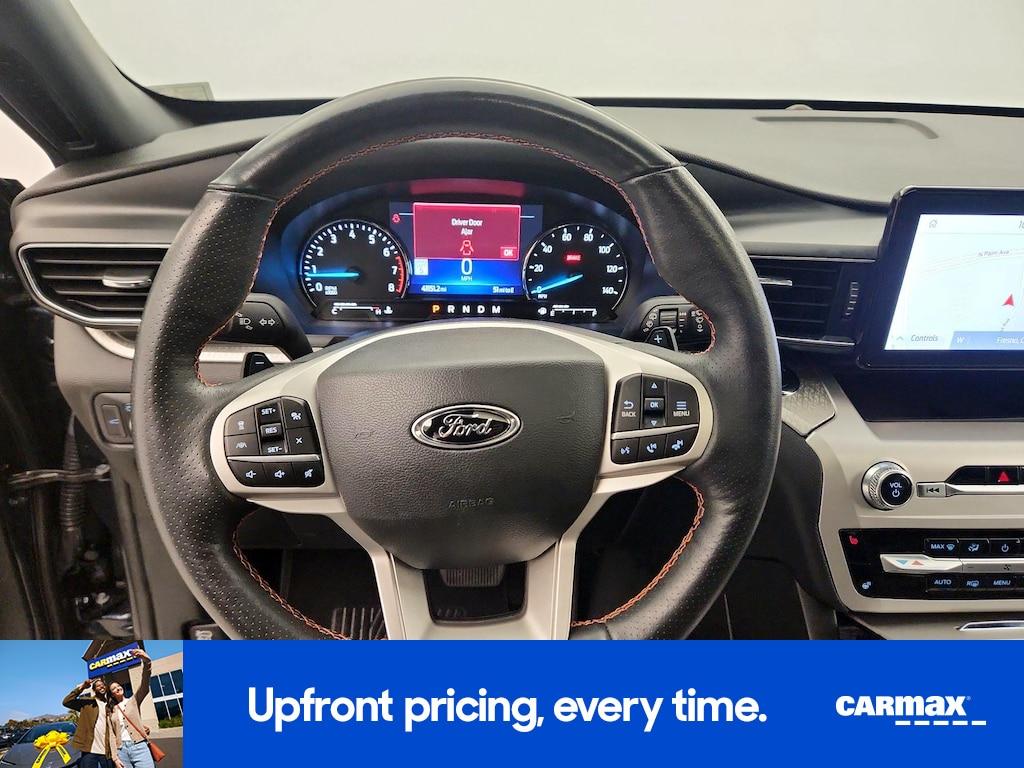 used 2022 Ford Explorer car, priced at $33,998
