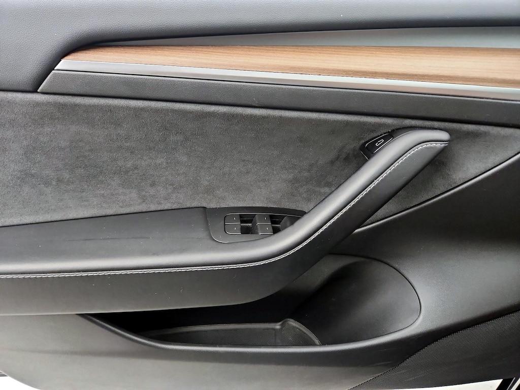 used 2022 Tesla Model 3 car, priced at $25,998