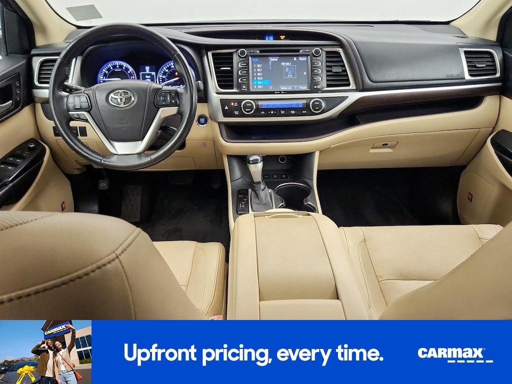 used 2014 Toyota Highlander car, priced at $20,998