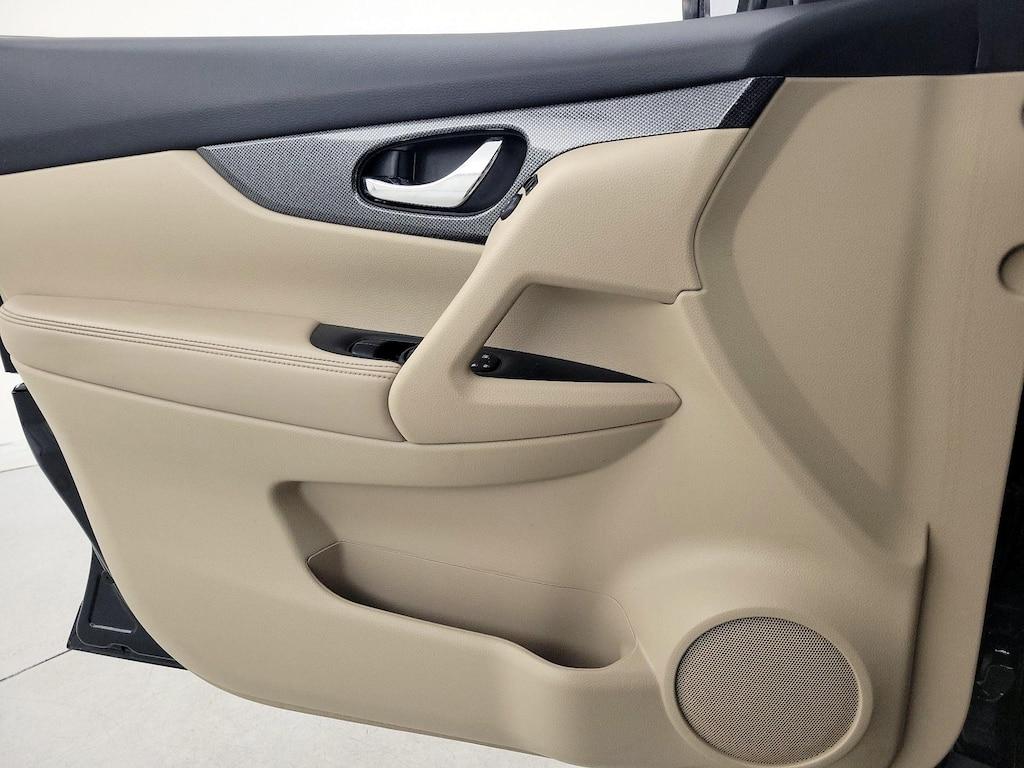 used 2016 Nissan Rogue car, priced at $18,998