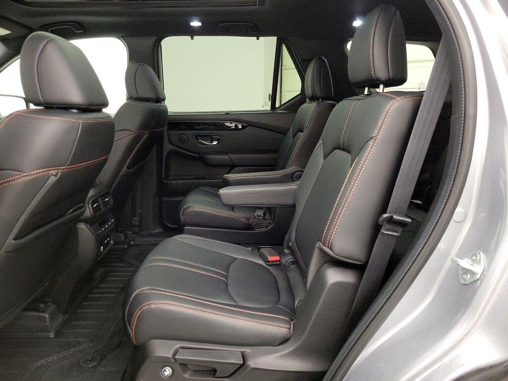 used 2024 Honda Pilot car, priced at $46,998