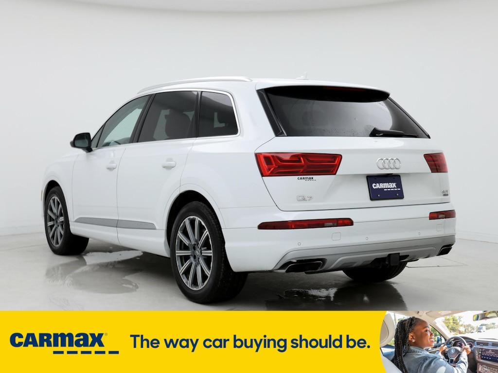 used 2018 Audi Q7 car, priced at $27,998