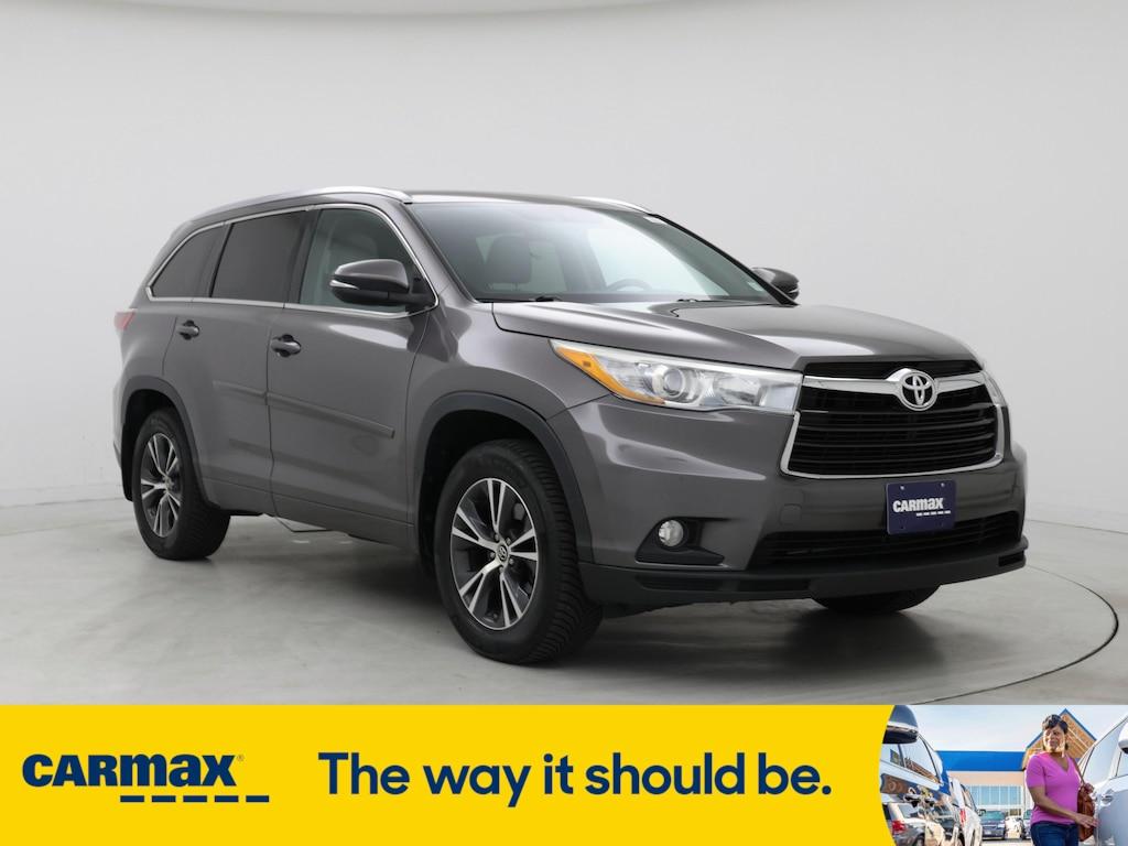 used 2016 Toyota Highlander car, priced at $22,998