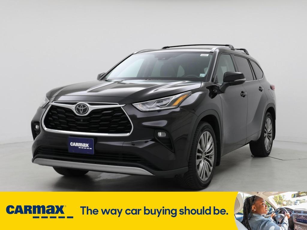 used 2020 Toyota Highlander car, priced at $35,998