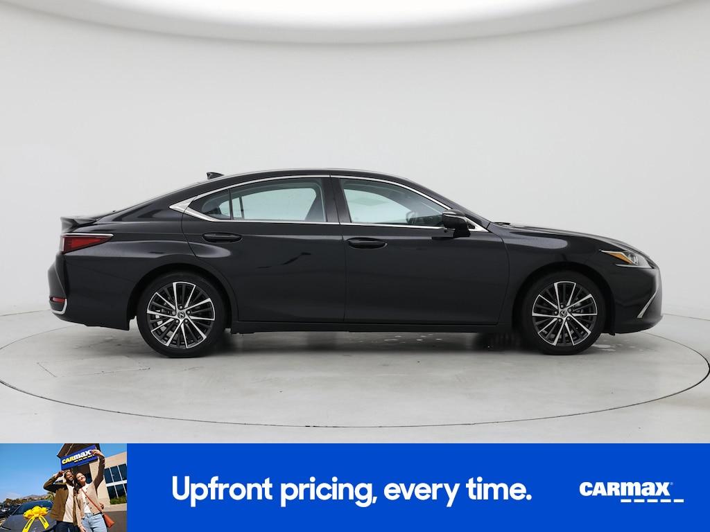 used 2024 Lexus ES 300h car, priced at $40,998