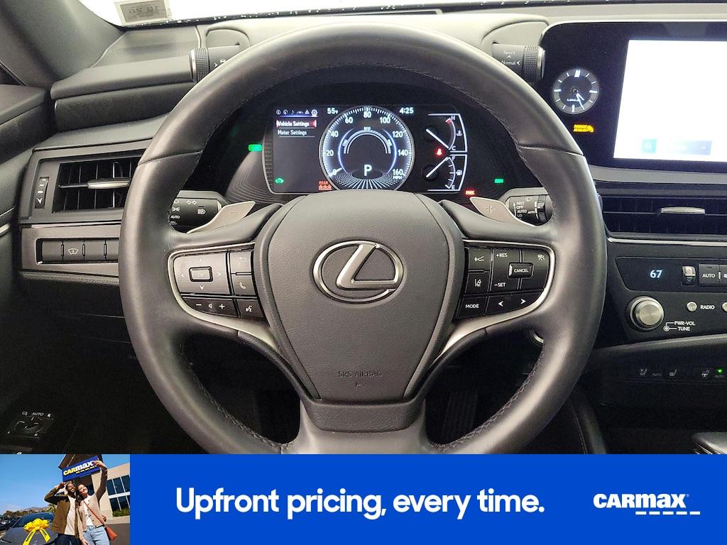 used 2024 Lexus ES 300h car, priced at $40,998
