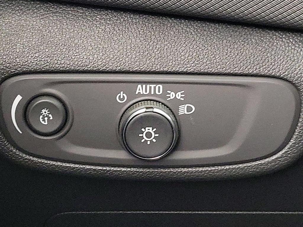 used 2024 Chevrolet TrailBlazer car, priced at $24,998