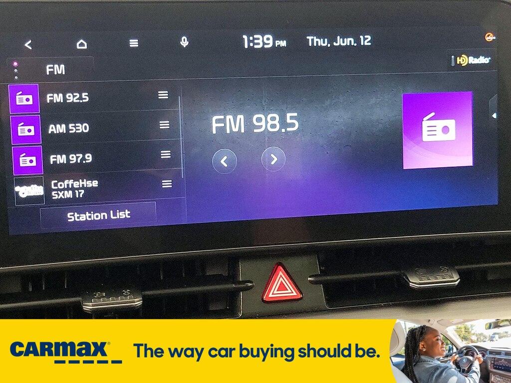 used 2023 Kia Sportage Hybrid car, priced at $30,998