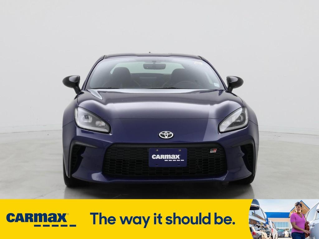 used 2022 Toyota GR86 car, priced at $30,998