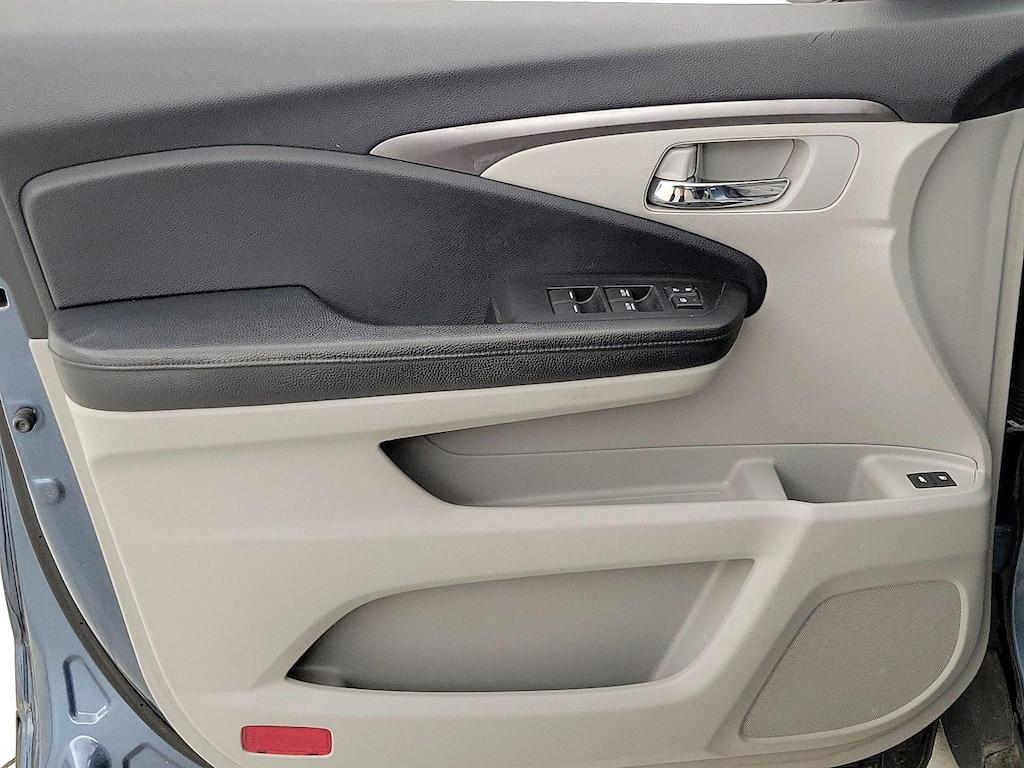 used 2017 Honda Pilot car, priced at $17,998
