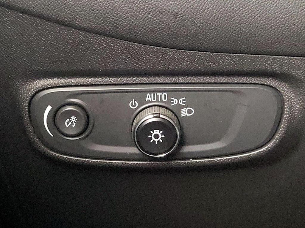 used 2023 Chevrolet Equinox car, priced at $20,998