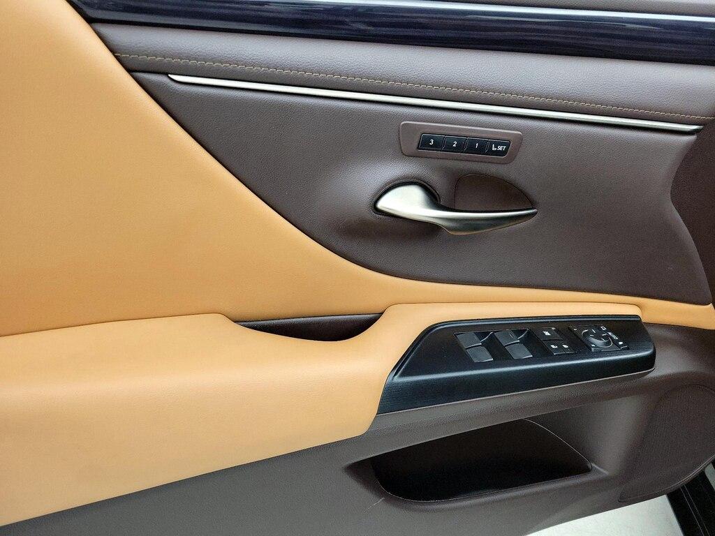 used 2020 Lexus ES 350 car, priced at $28,998