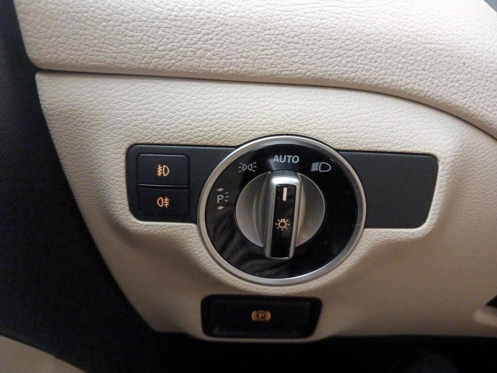 used 2020 Mercedes-Benz GLA 250 car, priced at $24,998