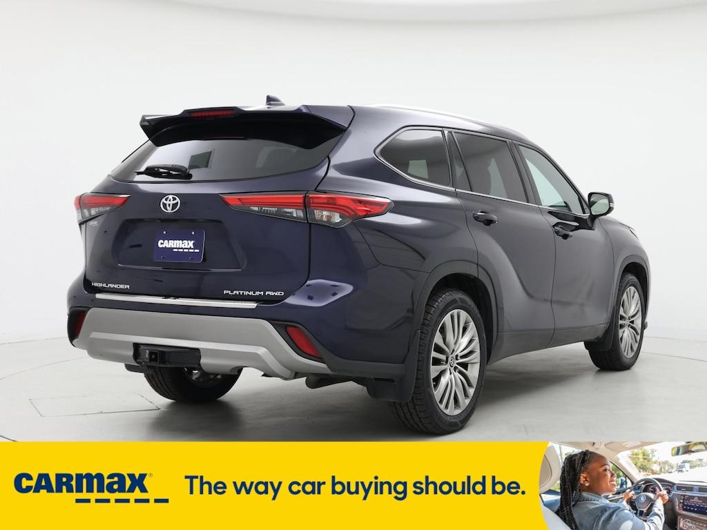 used 2022 Toyota Highlander car, priced at $45,998