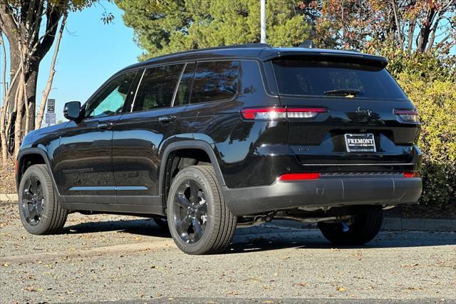 new 2025 Jeep Grand Cherokee L car, priced at $43,675