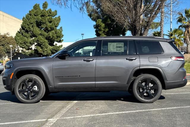 new 2025 Jeep Grand Cherokee L car, priced at $52,555