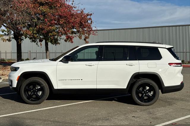 new 2025 Jeep Grand Cherokee L car, priced at $51,465