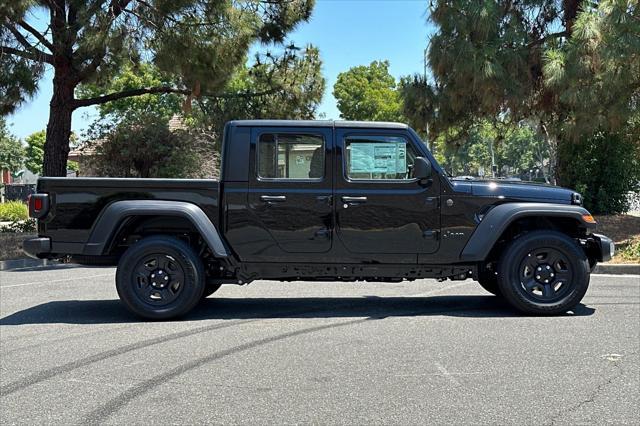 new 2024 Jeep Gladiator car, priced at $33,453